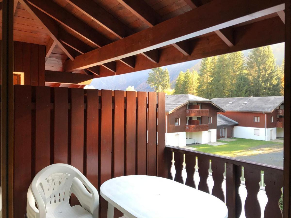 Studio Mansarde Avec Balcon, Piscine Et Parking Souterrain A Samoens - Fr-1-629-92 المظهر الخارجي الصورة